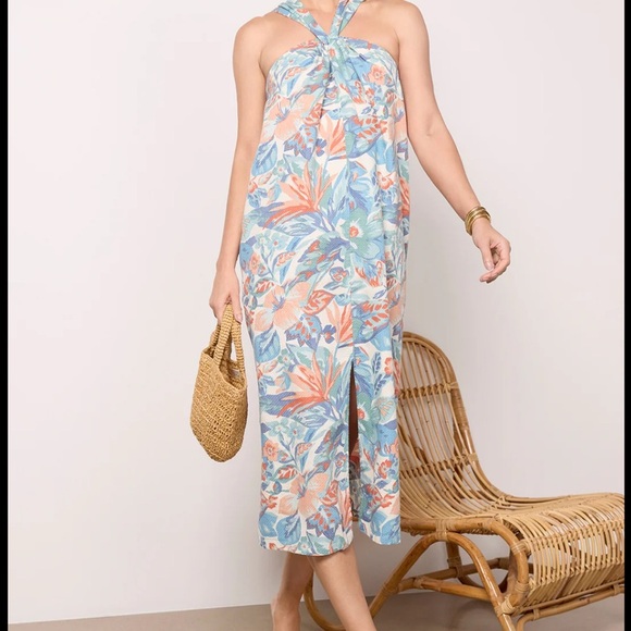Faherty Bay Twist Dress in Paradise Blossom Floral - Picture 3 of 8